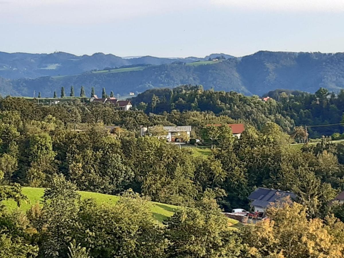 Ferienhaus Urschitz Eichberg Екстериор снимка
